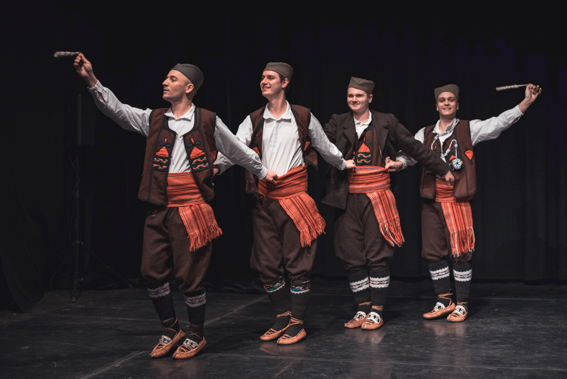 Francuska Smotra Srpskog Folklora Bluecanprod